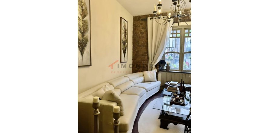 2+1 Lägenhet  i Beyoglu, Istanbul, istanbul, Turkiet Nr. 227286