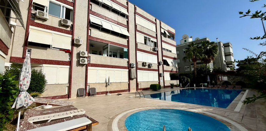 2+1 Lägenhet i Oba, Antalya, Turkiet Nr. 218914