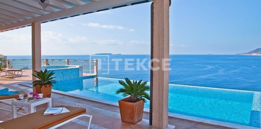 8+1 Villa i Kas, Antalya, Tyrkiet Nr. 212087