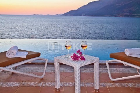 8+1 Villa i Kas, Antalya, Tyrkiet Nr. 212087 - 9