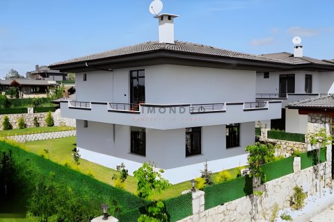Villa 3+1 Silivri, İstanbul, Türkiye №215196 - 3