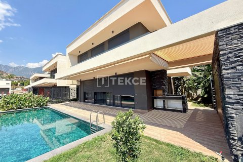3+1 Villa  i Alanya, Antalya, Turkiet Nr. 228454