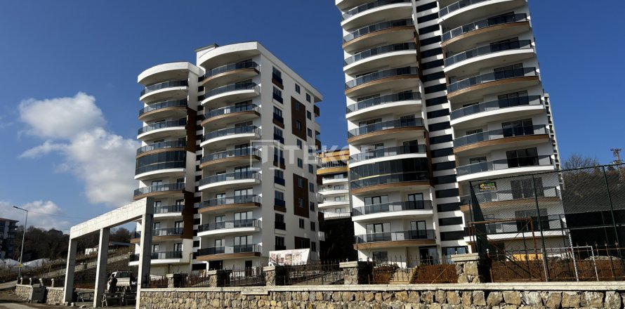 Daire  3+1  Trabzon, Türkiye №64595