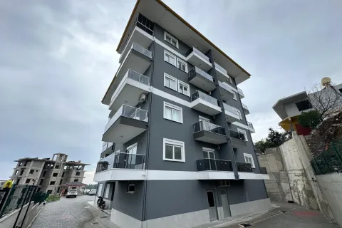 2+1 Apartment  in Alanya, Antalya, Turkey No. 223714