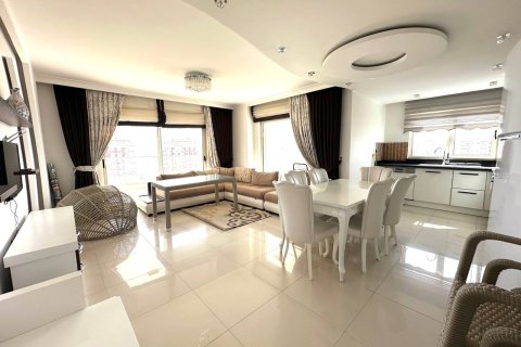 2+1 Leilighet  i Mahmutlar, Antalya, Tyrkia Nr. 217353