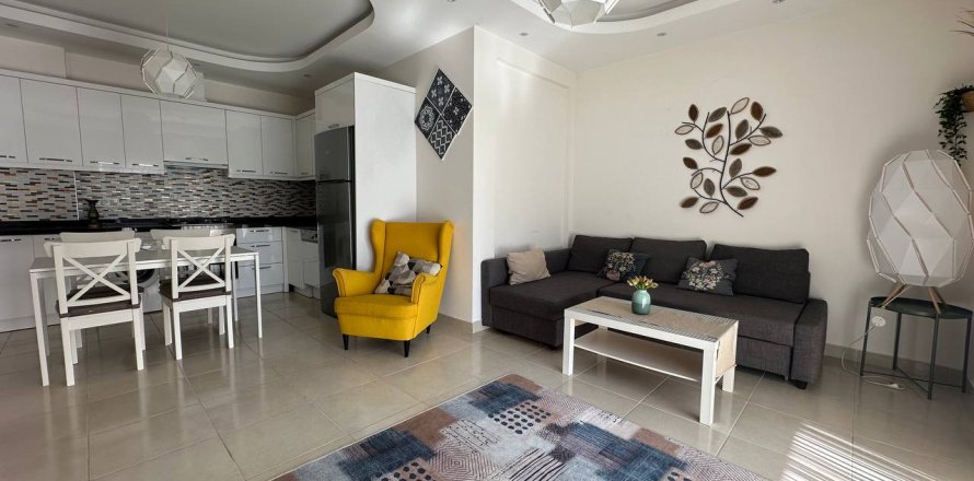 1+1 Apartment in Mahmutlar, Antalya, Turkey No. 217354