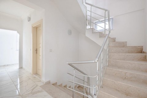 Villa for sale in Antalya, Turkey, 195m2, No. 102582 – photo 18