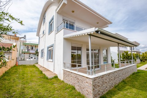 Villa for sale in Antalya, Turkey, 195m2, No. 102582 – photo 3