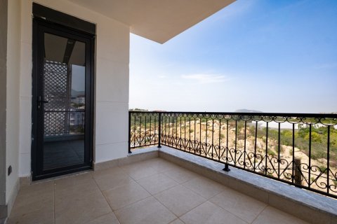 آپارتمان در  Oba ، ترکیه 95 متر مربع.  شماره 95082 - 28