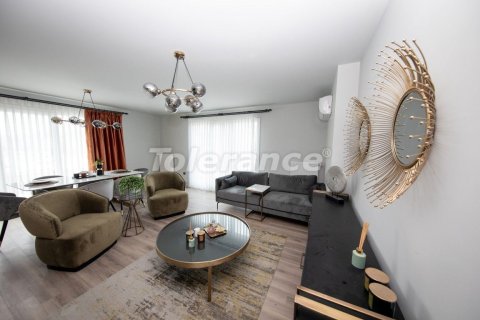 Продажа квартиры в Эсеньюрте, Стамбуле, Турция 2+1, 113м2, №214828 – фото 7