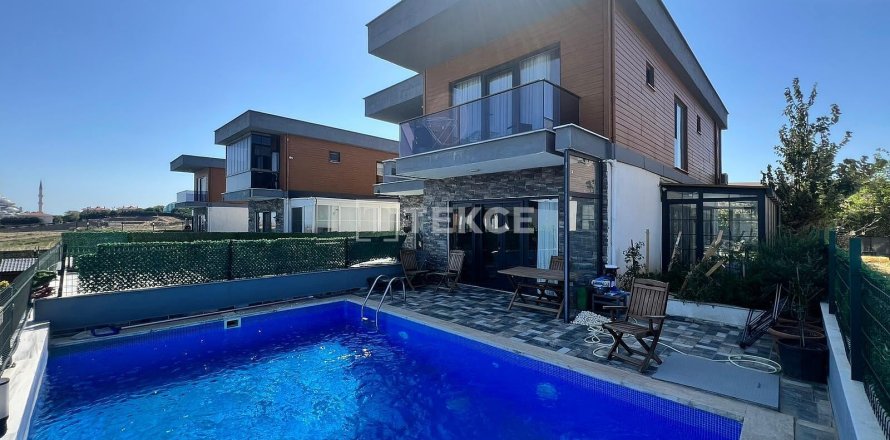 Villa  4+1  Büyükçekmece, İstanbul, Türkiye №222234