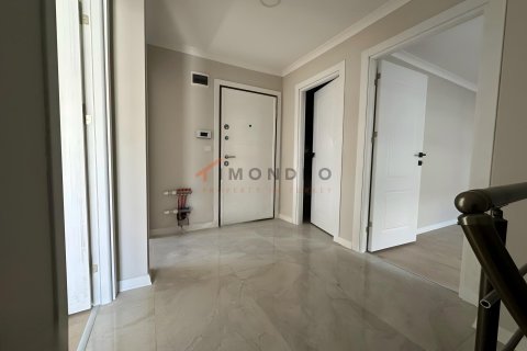 4+1 Lejlighed i Üsküdar, Istanbul, Tyrkiet Nr. 237877 - 6