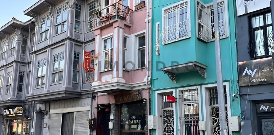 5+1 Villa  i Fatih, Istanbul, Tyrkiet Nr. 237876