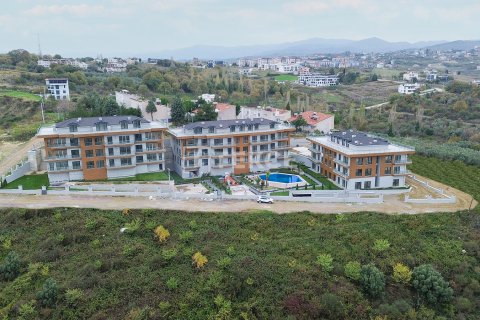 Продажа квартиры  в Чинарджике, Ялове, Турция 1+1, 90м2, №214997 – фото 2