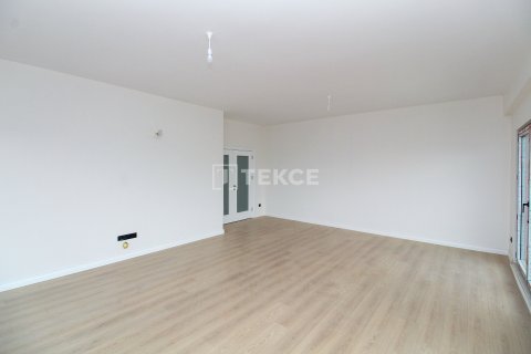 Продажа квартиры  в Чинарджике, Ялове, Турция 1+1, 90м2, №214997 – фото 17