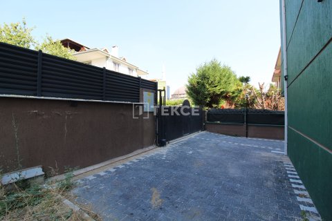 Villa for sale in Inegol, Bursa, Turkey, 4 bedrooms, 295m2, No. 232293 – photo 10