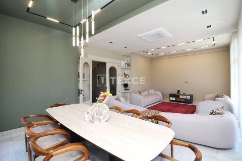 Villa for sale in Inegol, Bursa, Turkey, 4 bedrooms, 295m2, No. 232293 – photo 12
