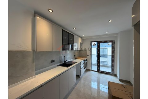 4+1 Lejlighed  i Beylikduezue, Istanbul, Tyrkiet Nr. 225250 - 4