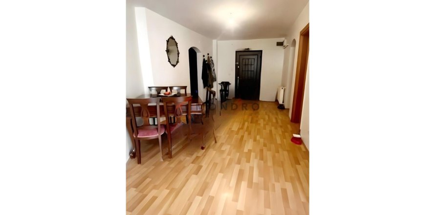 آپارتمان در Beyoglu،  Istanbul ، ترکیه 2 خوابه ، 105 متر مربع.  شماره 225256