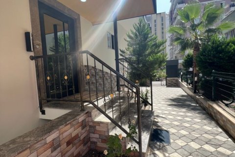 1+1 Lejlighed i Mahmutlar, Antalya, Tyrkiet Nr. 226108 - 15