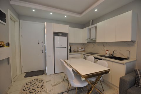 1+1 Lejlighed i Mahmutlar, Antalya, Tyrkiet Nr. 226111 - 3
