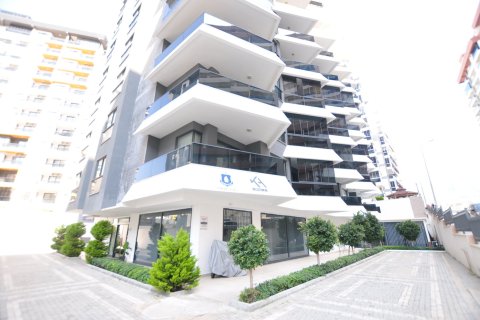 1+1 Lägenhet  i Mahmutlar, Antalya, Turkiet Nr. 226111
