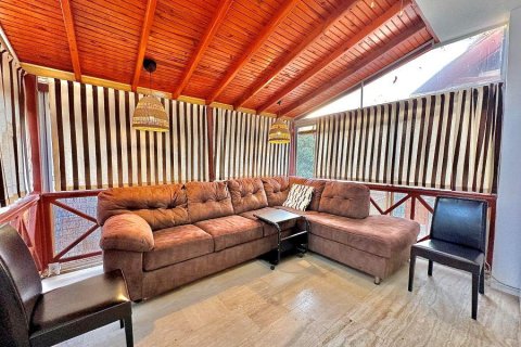 Продажа квартиры в Демирташе, Аланье, Анталье, Турция 4 комн., 140м2, №224764 – фото 20