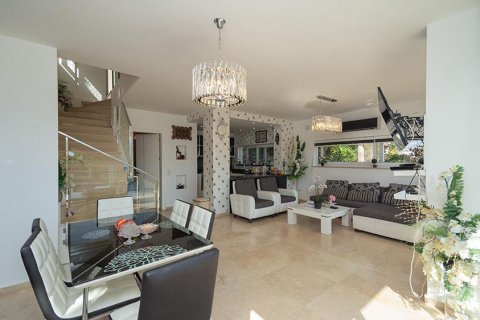 Villa for sale  in Konakli, Antalya, Turkey, 3 bedrooms, 270m2, No. 228586 – photo 3