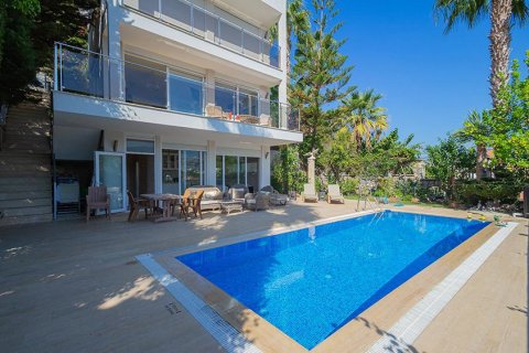3+1 Villa  in Konakli, Antalya, Turkey No. 228586