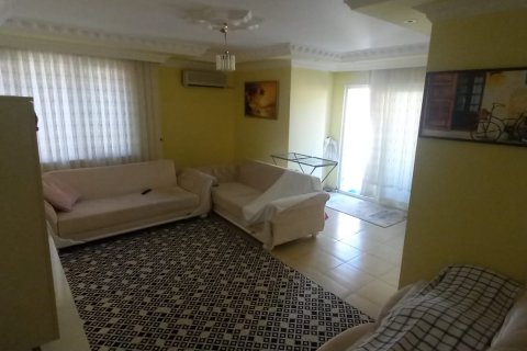 2+1 Lägenhet  i Oba, Antalya, Turkiet Nr. 222321 - 2