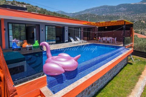 3+1 Villa i Kalkan, Antalya, Turkiet Nr. 215943