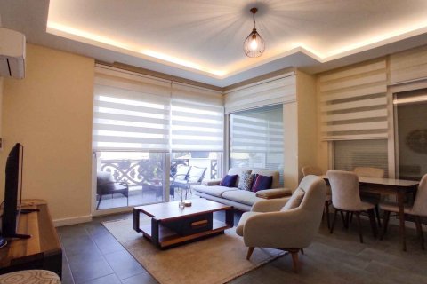 2+1 Apartment  in Oba, Antalya, Turkey No. 215936