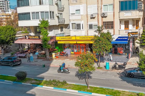 Продажа коммерческой недвижимости в Махмутларе, Анталье, Турция, 15м2, №217324 – фото 3