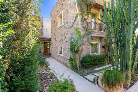 Villa for sale in Bodrum, Mugla, Turkey, 5 bedrooms, 680m2, No. 222762 – photo 13