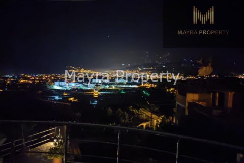 Квартира  в Аланье, Анталья, Турция №91504