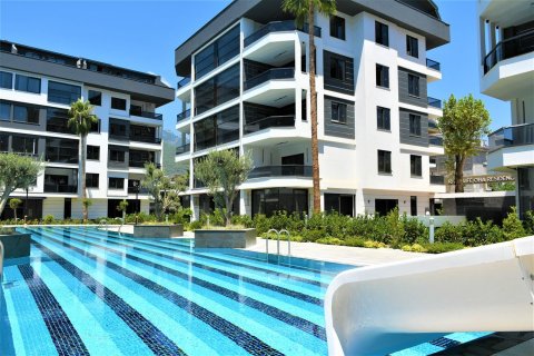 2+1 Apartment in Oba, Antalya, Turkey No. 227069