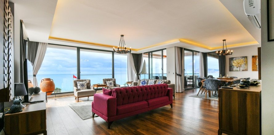 4+1 Lejlighed  i Kestel, Antalya, Tyrkiet Nr. 227071