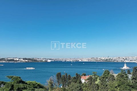 5+1 Apartment  in Istanbul, Turkey No. 226578
