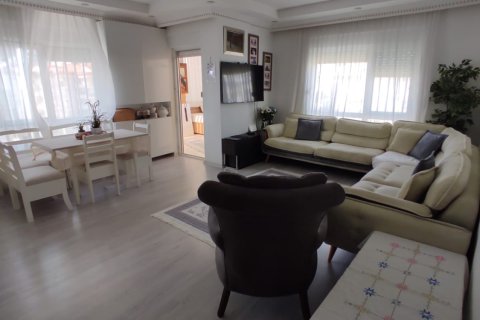 Daire 4+1 Oba, Antalya, Türkiye №221027
