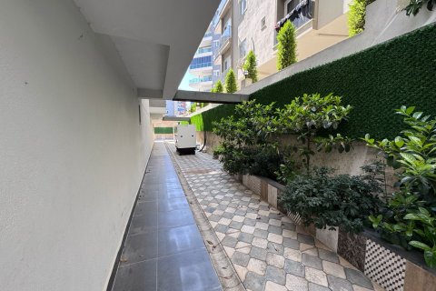Продажа квартиры в Махмутларе, Анталье, Турция 2+1, 90м2, №228379 – фото 16