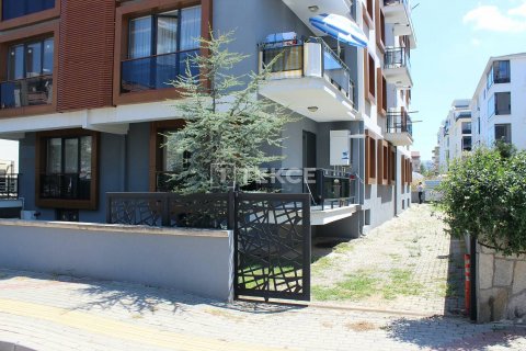 2+1 Lejlighed i Ciftlikkoy, Yalova, Tyrkiet Nr. 87095 - 3