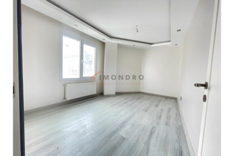 Apartment for sale  in Bueyuekcekmece, Istanbul, Turkey, 3 bedrooms, 157m2, No. 215914 – photo 17