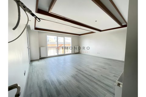 Apartment for sale  in Bueyuekcekmece, Istanbul, Turkey, 3 bedrooms, 157m2, No. 215914 – photo 3
