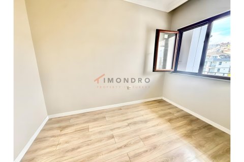 Apartment for sale in Besiktas, Istanbul, Turkey, 2 bedrooms, 75m2, No. 215915 – photo 4