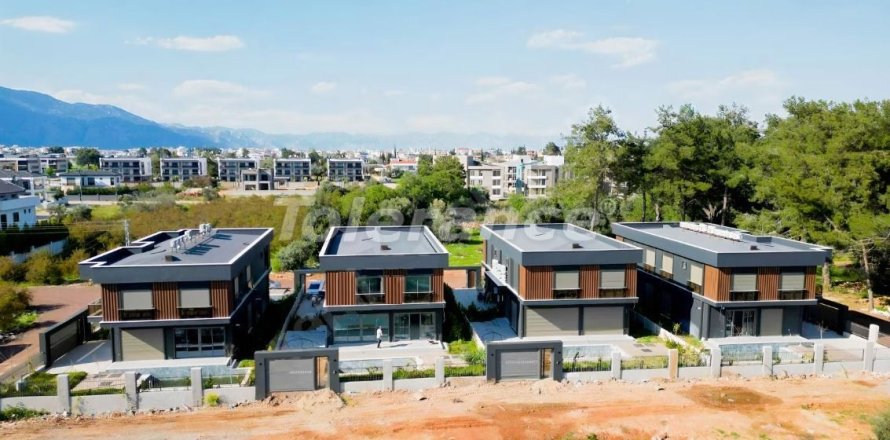 3+1 Villa  i Antalya, Turkiet Nr. 224365