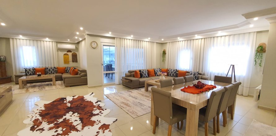 4+1 Lejlighed i Oba, Antalya, Tyrkiet Nr. 224368