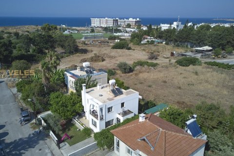 Villa for sale in Karaoglanoglu, Girne, Northern Cyprus, 4 bedrooms, 230m2, No. 214412 – photo 8