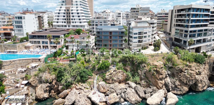 3+1 Apartment in Antalya, Turkey No. 225471