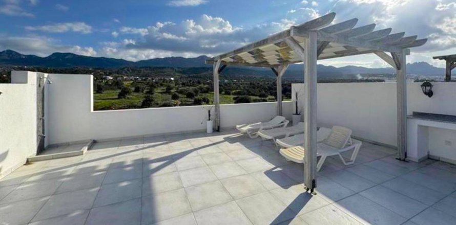 2+1 Apartment in Esentepe, Girne, Northern Cyprus No. 227822
