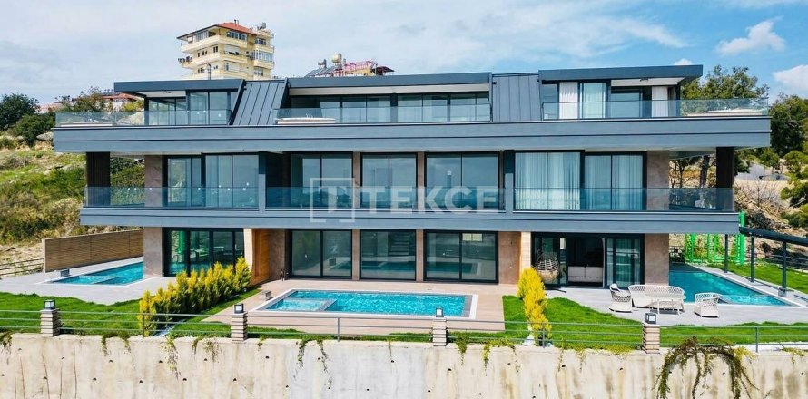 5+2 Villa in Alanya, Antalya, Türkei Nr. 63891